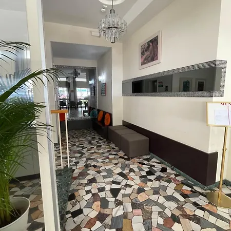 Haway 酒店 里米尼